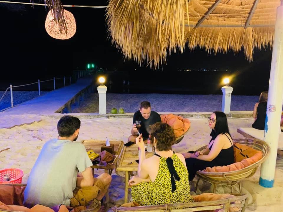 Indra Koh Rong Resort Derm Tkov Village Bagian luar foto